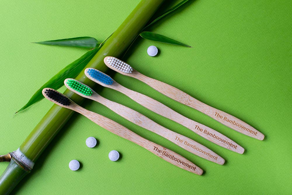 
                  
                    Bamboovement - Bamboe Tandenborstel Medium - diverse kleuren
                  
                